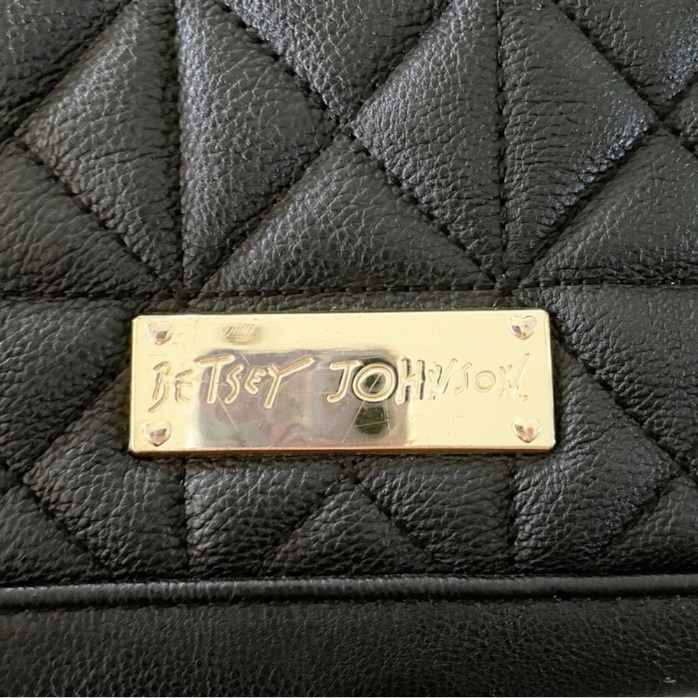 Betsy Johnson Faux Vegan Leather Shoulder Bag - Picture 4 of 6